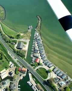 luchtfoto-3-broekerhaven-21-april-2019